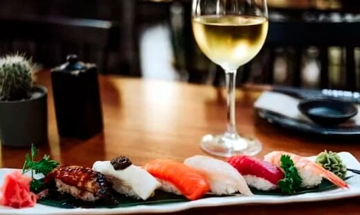 Restaurant 4 Makis